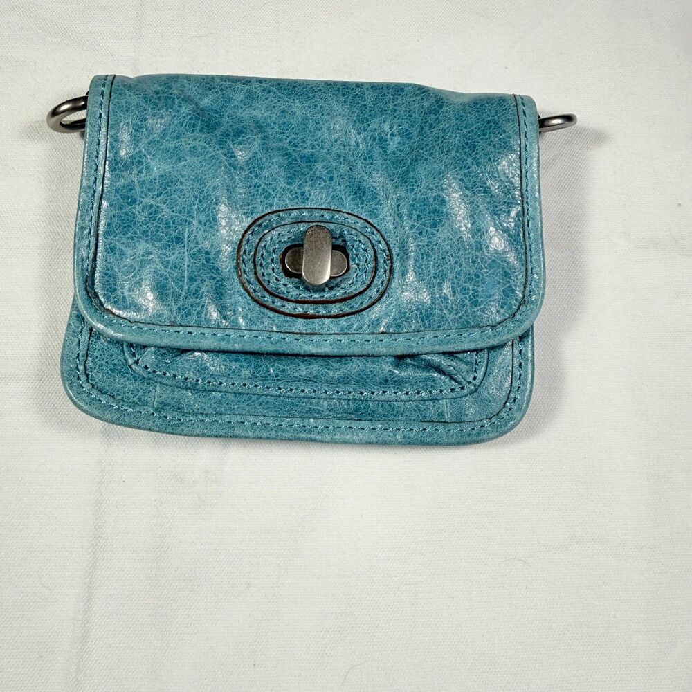 Vintage Fossil Blue Distressed Leather Mini Crossbody Bag Pouch Turnlock